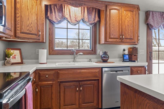 1258 CIRCLE DRIVE, Green Bay, WI 54313