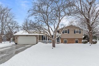 1258 CIRCLE DRIVE, Green Bay, WI 54313