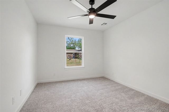811 S Wood Street, Pryor, OK 74361