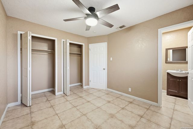 1414 Beverly Ann St, San Antonio, TX 78224