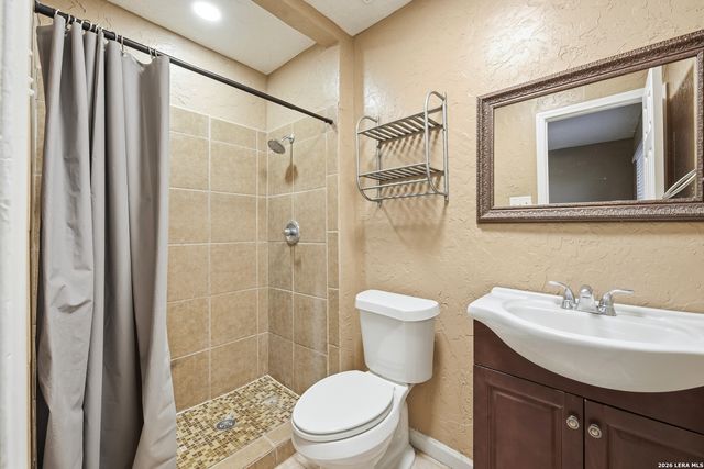 1414 Beverly Ann St, San Antonio, TX 78224