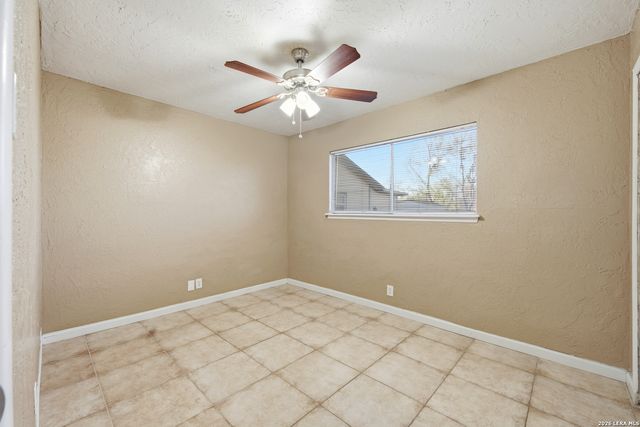 1414 Beverly Ann St, San Antonio, TX 78224