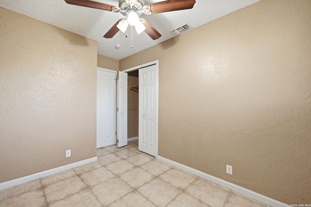 1414 Beverly Ann St, San Antonio, TX 78224