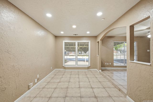 1414 Beverly Ann St, San Antonio, TX 78224