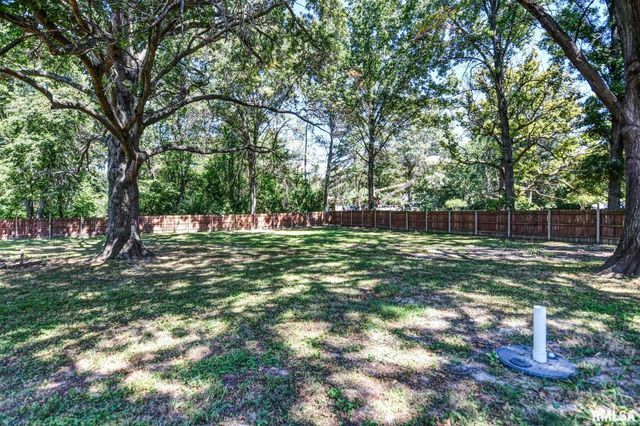 3415 LINCOLN Trail, Taylorville, IL 62568