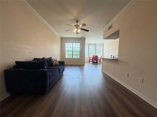 7575 Kirby Drive 1209, Houston, TX 77030