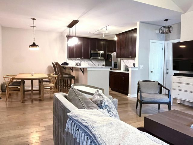 1108 Grove Park, Charleston, SC 29414