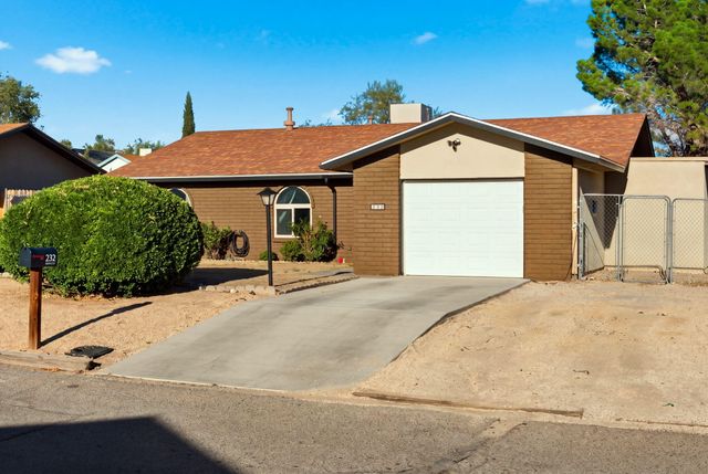 232 17th Street SE, Rio Rancho, NM 87124