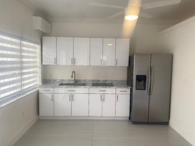14640 SW 180th St, Miami, FL 33177