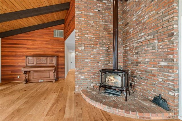 2455 David Lane, Medford, OR 97504