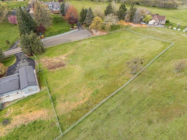 2455 David Lane, Medford, OR 97504