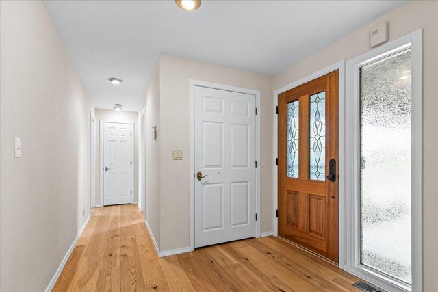 2455 David Lane, Medford, OR 97504