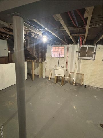 3008 Cortland Street, Detroit, MI 48206