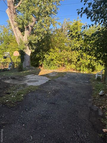 3008 Cortland Street, Detroit, MI 48206