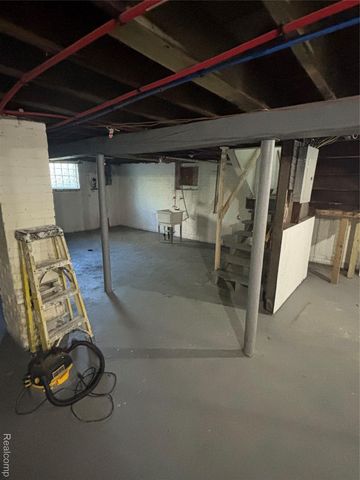 3008 Cortland Street, Detroit, MI 48206