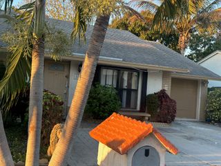 5654 E Ithaca Cir Circle E, Lake Worth, FL 33463