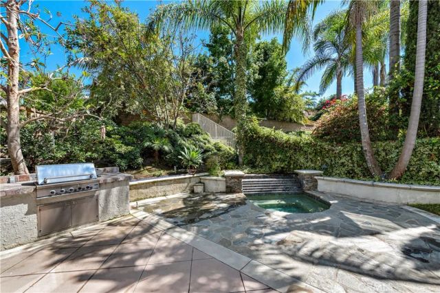 26841 Devonshire Road, Laguna Hills, CA 92653