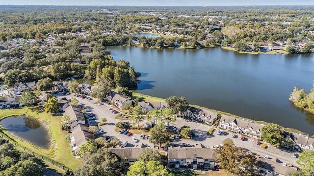 16553 BRIGADOON DRIVE, Tampa, FL 33618