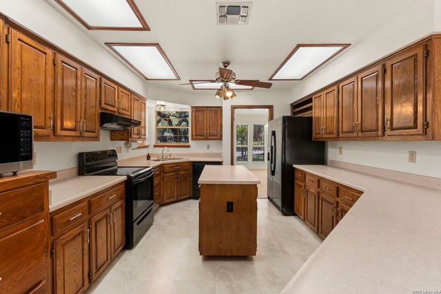 1504 Mount Laurel, Schertz, TX 78154