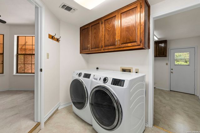 1504 Mount Laurel, Schertz, TX 78154