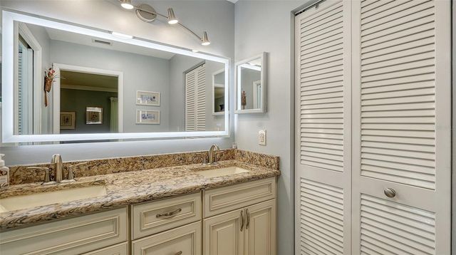 4777 RINGWOOD MEADOW, Sarasota, FL 34235