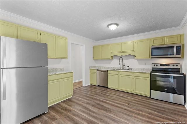 6171 Timberland Drive, Fayetteville, NC 28314