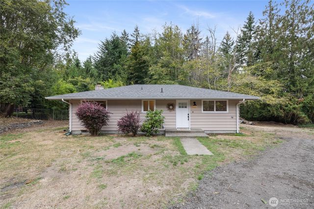 811 Hyak Way, Fox Island, WA 98333