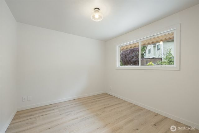 811 Hyak Way, Fox Island, WA 98333