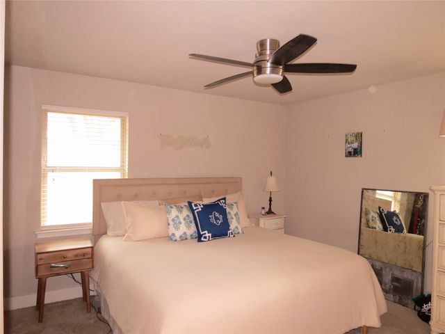 11425 Lochwood, Dallas, TX 75218