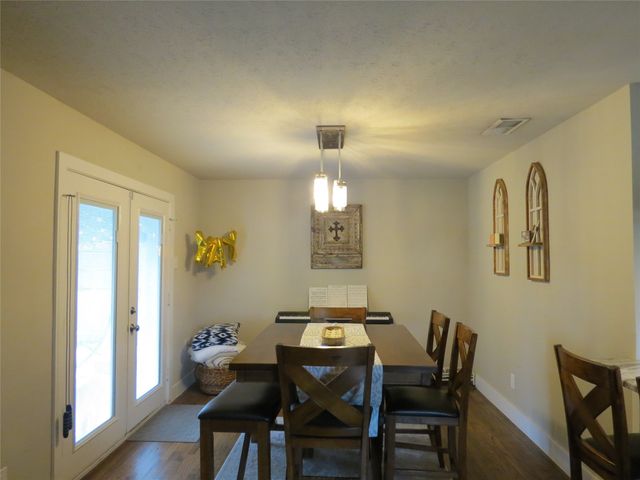 11425 Lochwood, Dallas, TX 75218