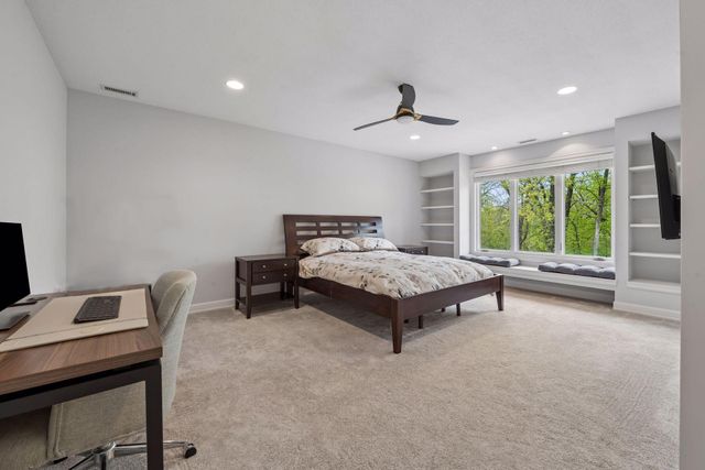 2063 Austrian Pine Lane, Minnetonka, MN 55305