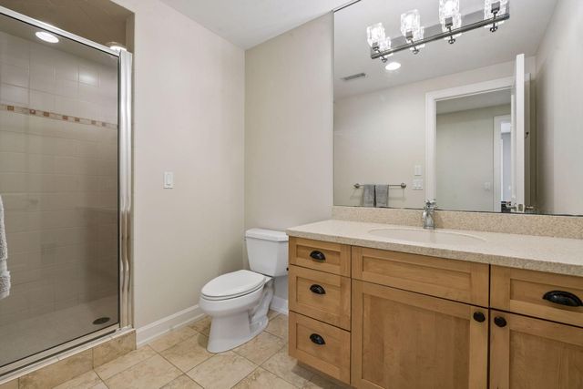 2063 Austrian Pine Lane, Minnetonka, MN 55305