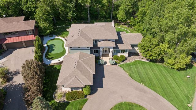2063 Austrian Pine Lane, Minnetonka, MN 55305