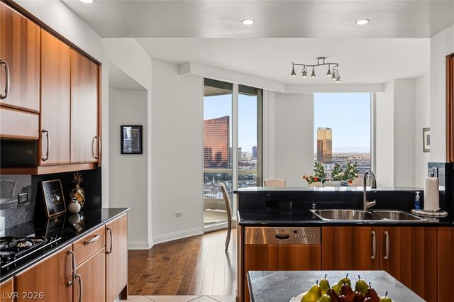 2877 Paradise Road 2802, Las Vegas, NV 89109