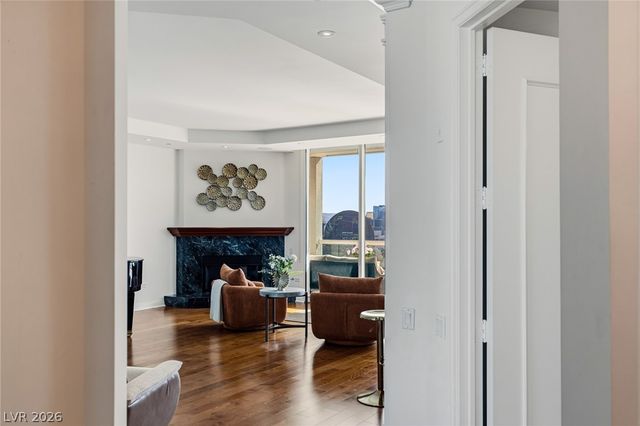 2877 Paradise Road 2802, Las Vegas, NV 89109