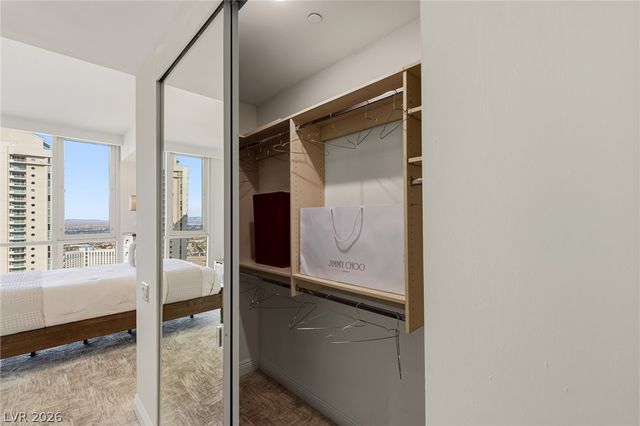 2877 Paradise Road 2802, Las Vegas, NV 89109