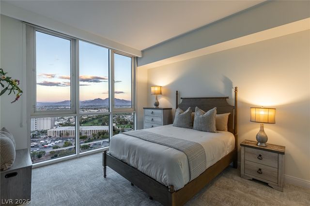 2877 Paradise Road 2802, Las Vegas, NV 89109