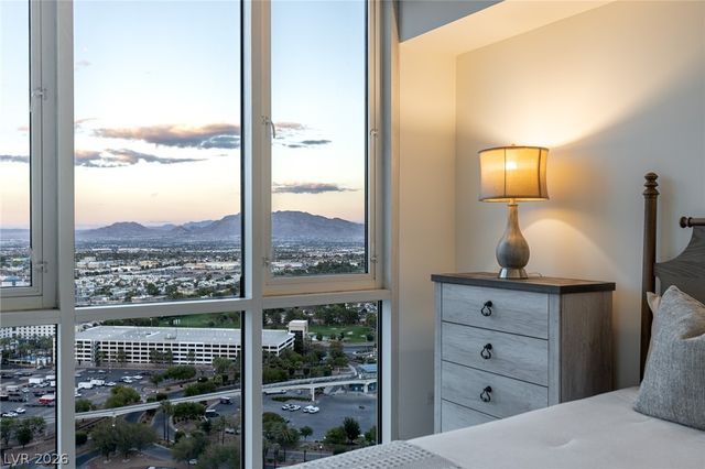 2877 Paradise Road 2802, Las Vegas, NV 89109