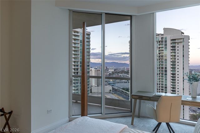 2877 Paradise Road 2802, Las Vegas, NV 89109