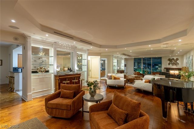 2877 Paradise Road 2802, Las Vegas, NV 89109