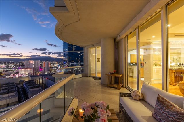 2877 Paradise Road 2802, Las Vegas, NV 89109