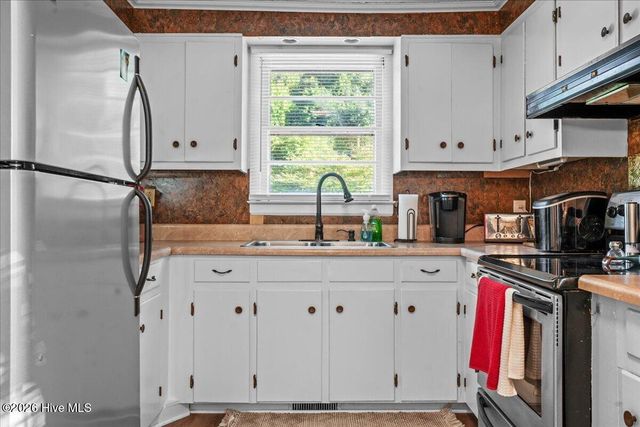 427 Wilson Road, Lucama, NC 27851