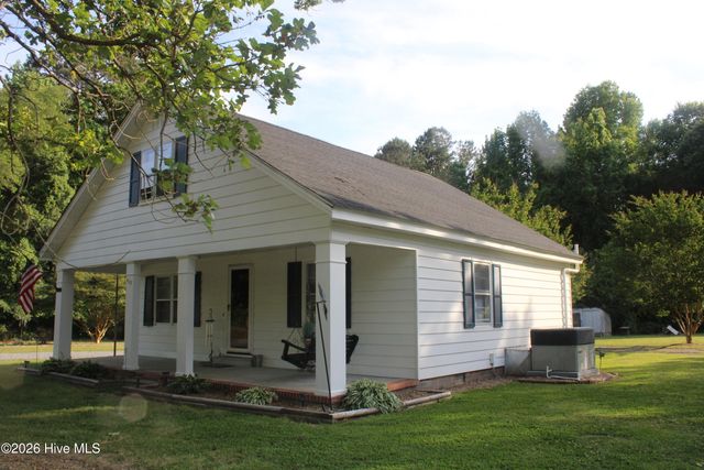 427 Wilson Road, Lucama, NC 27851