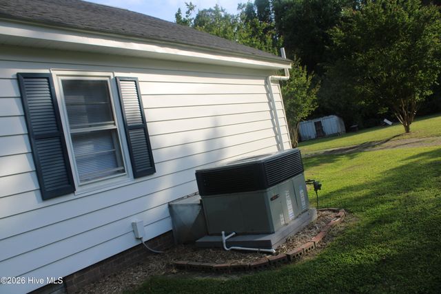 427 Wilson Road, Lucama, NC 27851