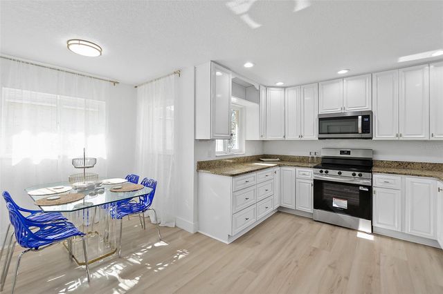 19 WENDLIN LANE, Palm Coast, FL 32164