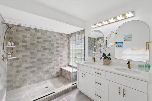 19 WENDLIN LANE, Palm Coast, FL 32164