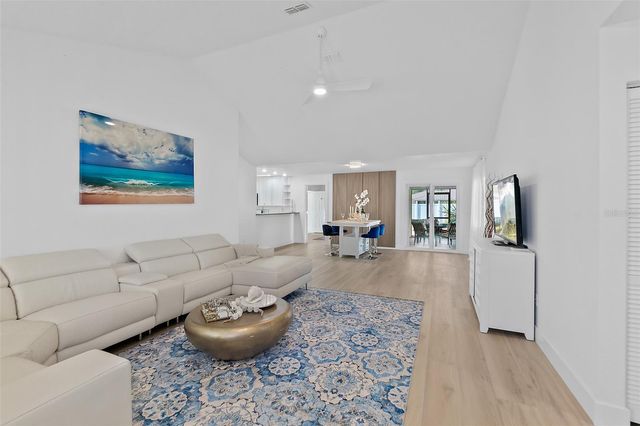 19 WENDLIN LANE, Palm Coast, FL 32164