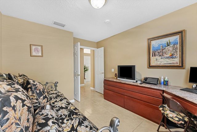 13147 La Sabina Drive, Delray Beach, FL 33446