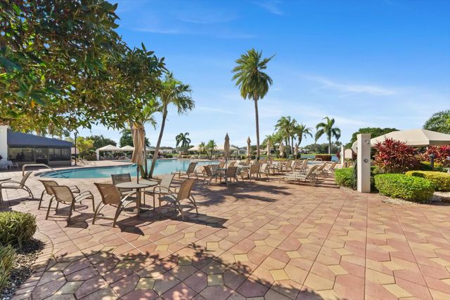 13147 La Sabina Drive, Delray Beach, FL 33446