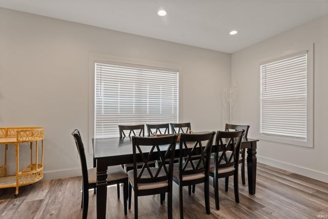 922 N Hill Street, South Bend, IN 46617